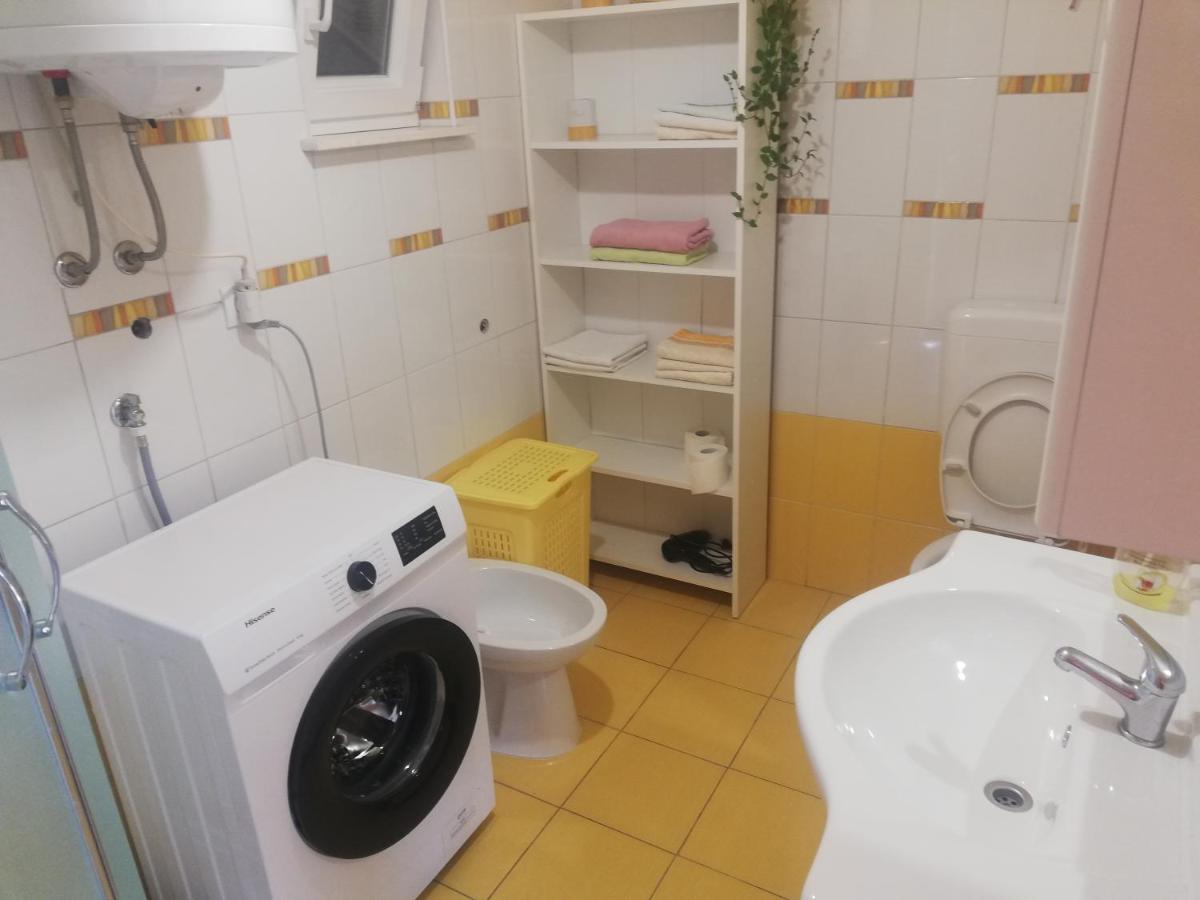 Apartment Boba 锡尼 外观 照片