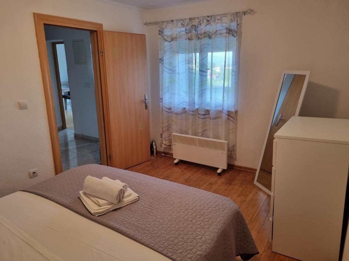 Apartment Boba 锡尼 外观 照片