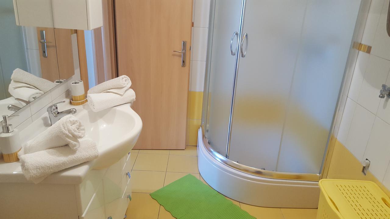 Apartment Boba 锡尼 外观 照片